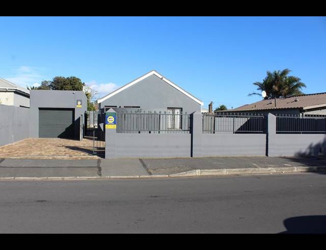 3 BEDROOM HOUSE FOR SALE IN TOWNSEND ESTATE